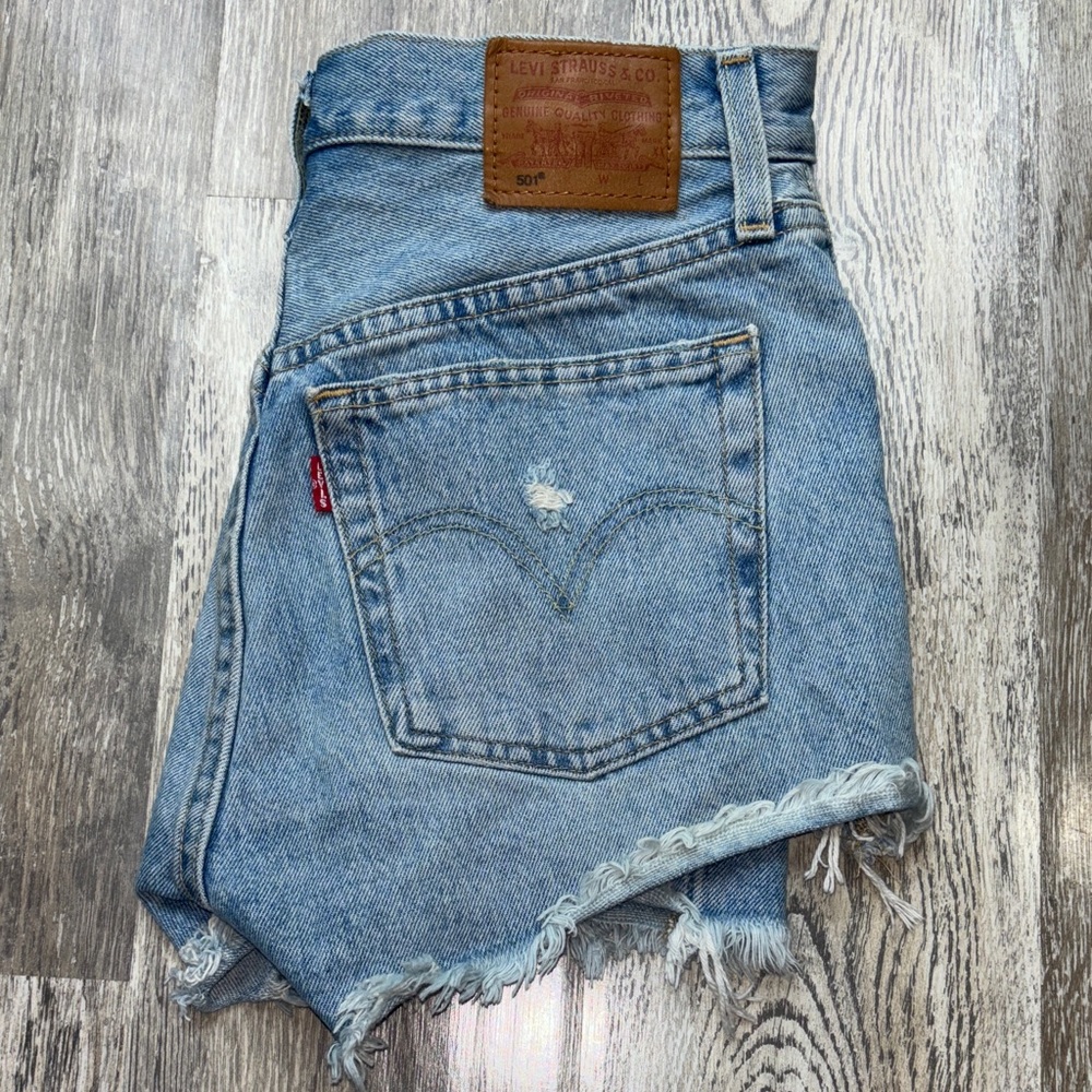 Levi's 501s Light Blue Denim Cutoff Shorts ***